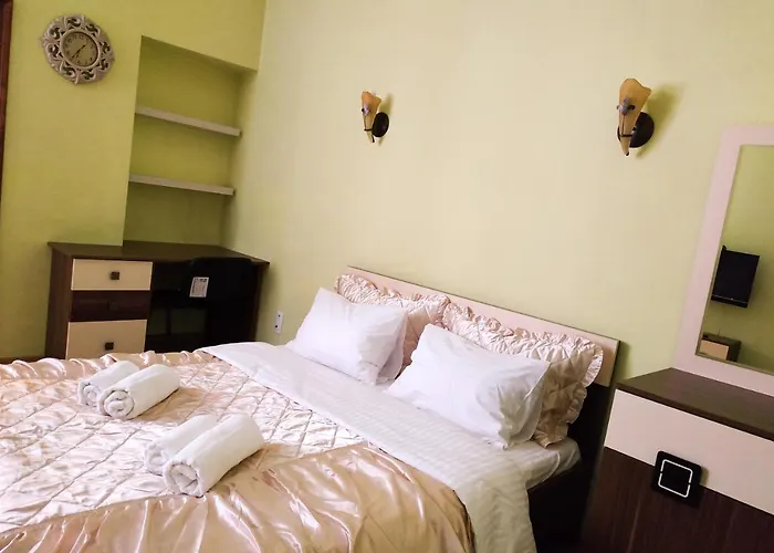 Lviv City Apartment *